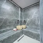 Cave Rooms&pool ホテル ギョレメ