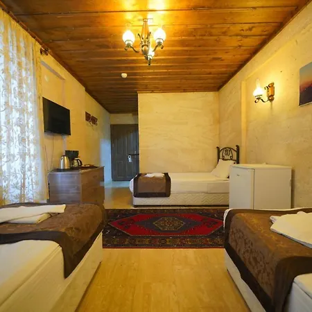 Cave Rooms&pool