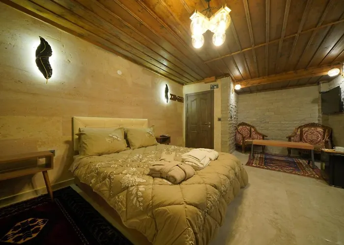 Cave Rooms&pool 2* Goreme