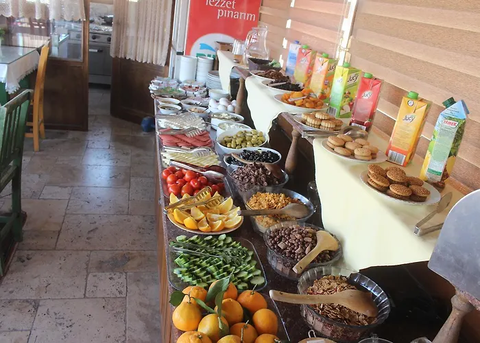 Cave Rooms&pool Goreme