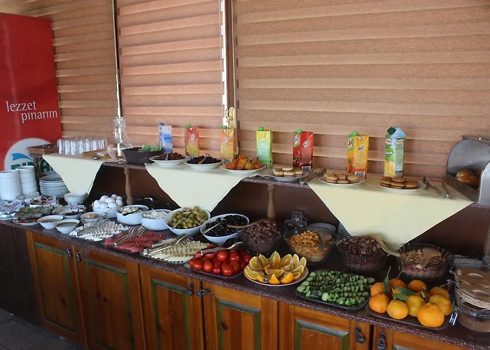 Cave Rooms&pool Hotel