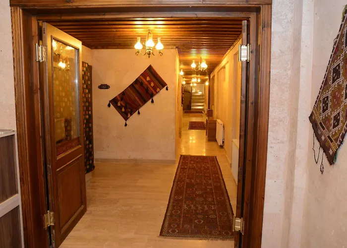 Hotel Cave Rooms&pool 2*