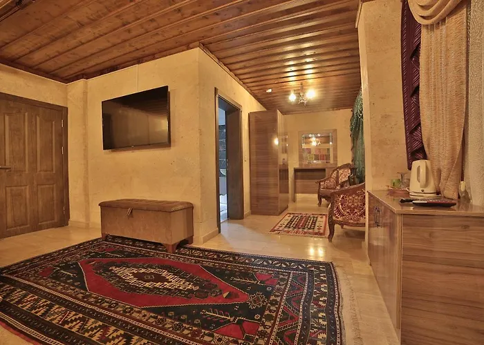 Cave Rooms&pool 2* Goreme