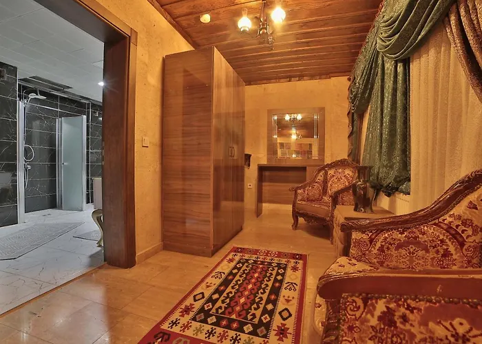 Hotel Cave Rooms&pool 2*